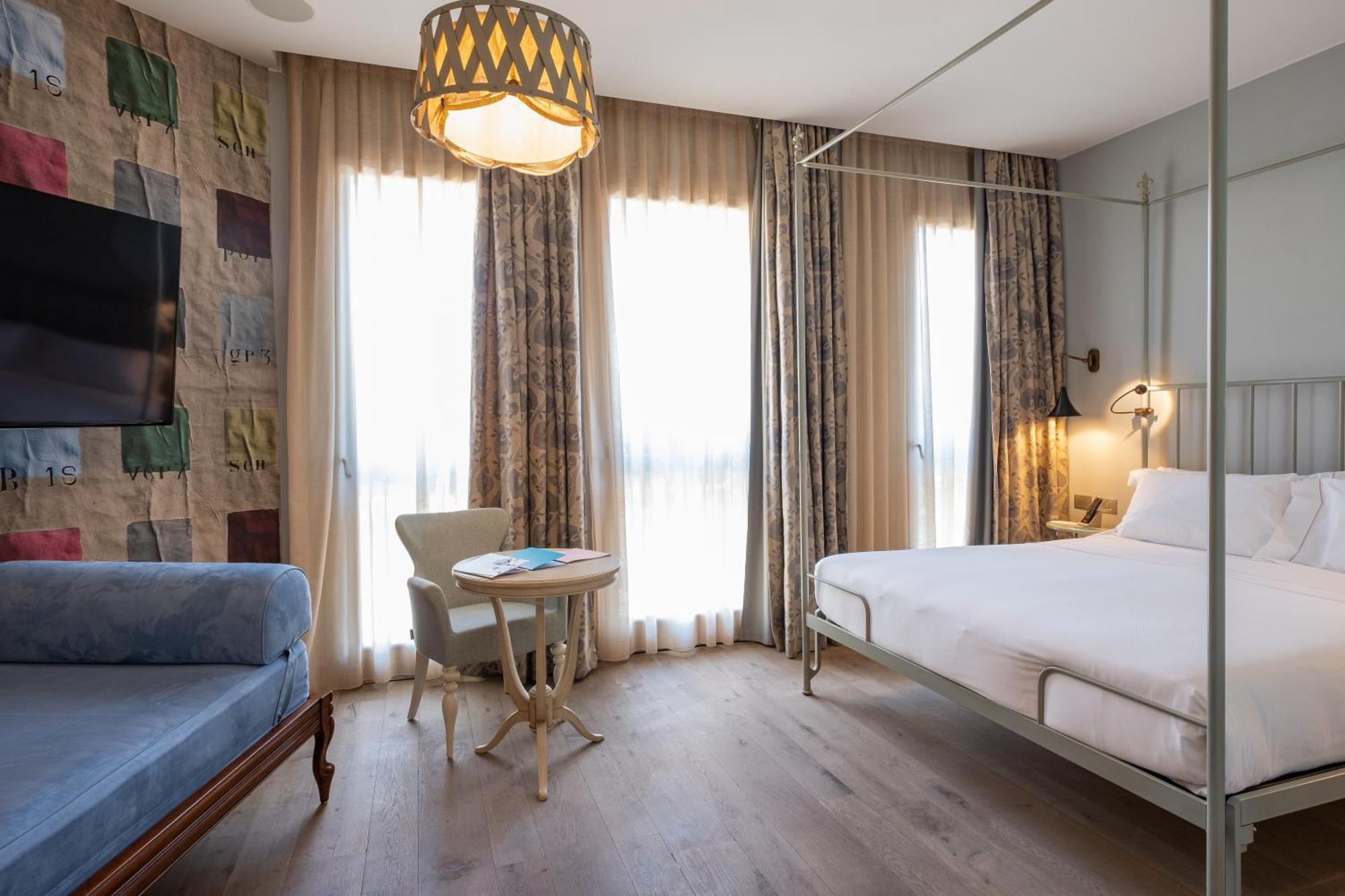 فندق فيل سول ارنو فلورنس المظهر الخارجي الصورة A room at the hotel